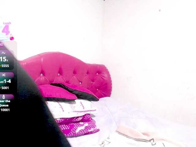 sexyjhoan81 live cam on BongaCams