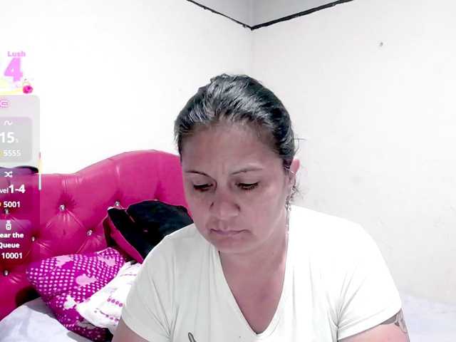 sexyjhoan81 live cam on BongaCams