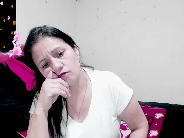 sexyjhoan81 live cam preview