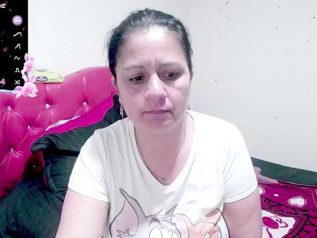 sexyjhoan81 live cam preview