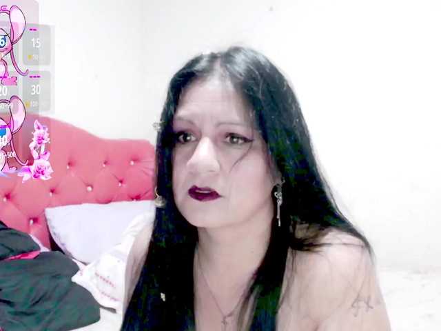 sexyjhoan81 live cam on BongaCams