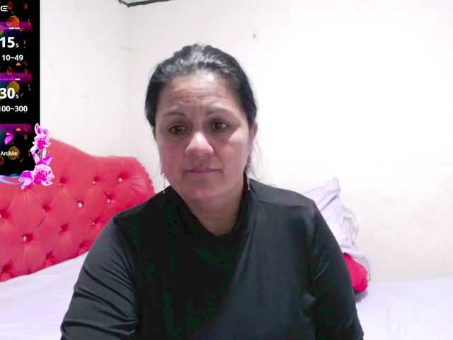 sexyjhoan81 live cam on BongaCams