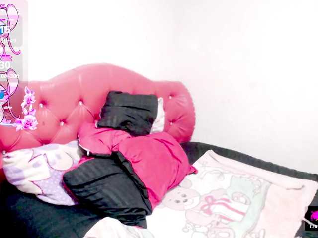 sexyjhoan81 live cam on BongaCams