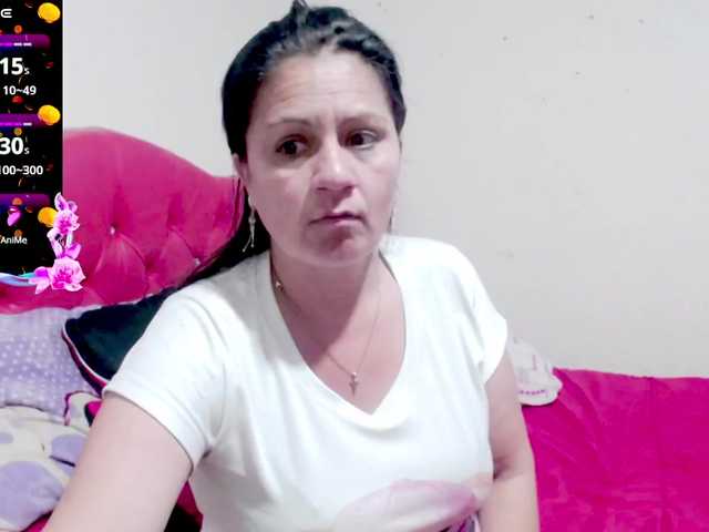 sexyjhoan81 live cam on BongaCams