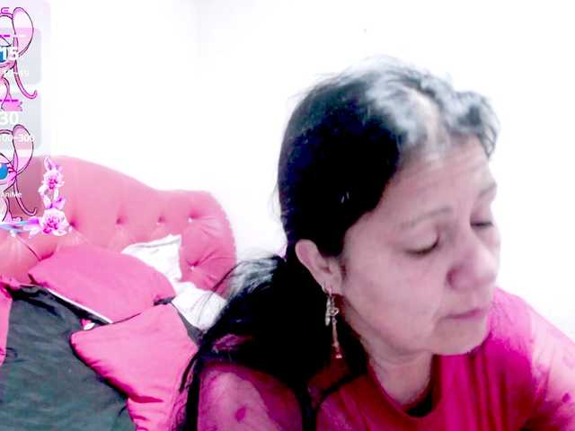 sexyjhoan81 live cam on BongaCams