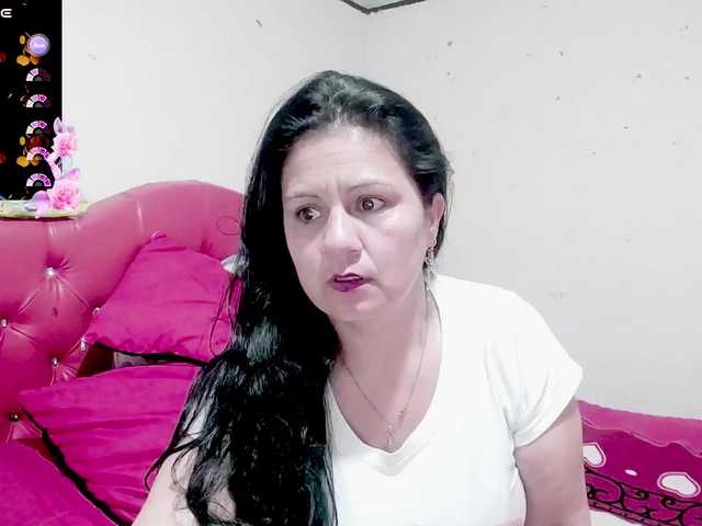 sexyjhoan81 live cam on BongaCams