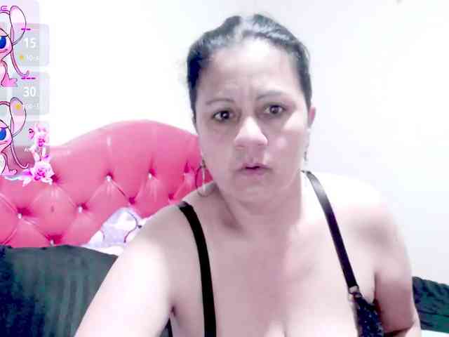 sexyjhoan81 webcam
