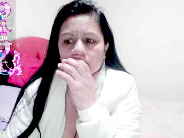 sexyjhoan81 webcam