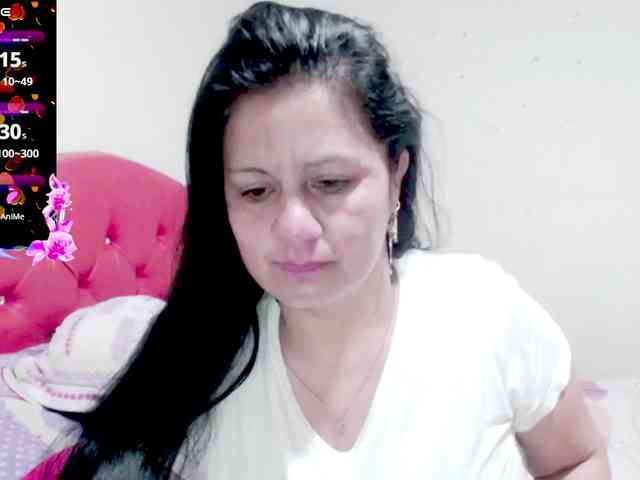 sexyjhoan81 webcam