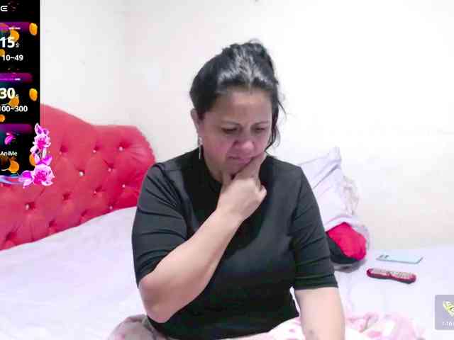 sexyjhoan81 webcam
