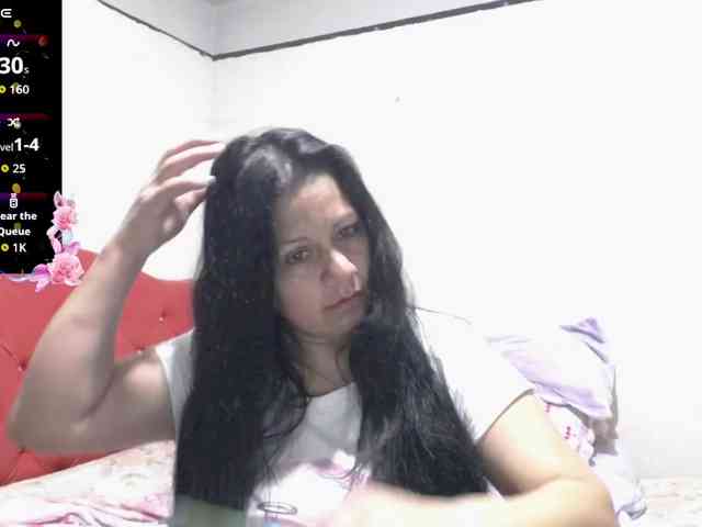 sexyjhoan81 webcam