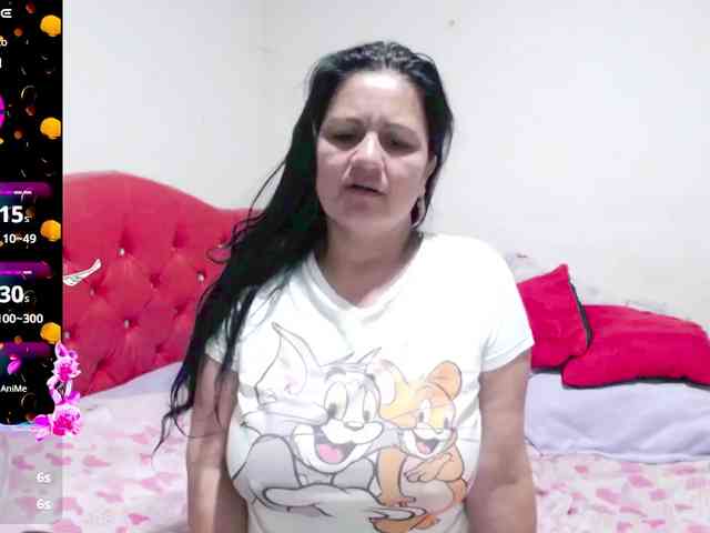 sexyjhoan81 webcam