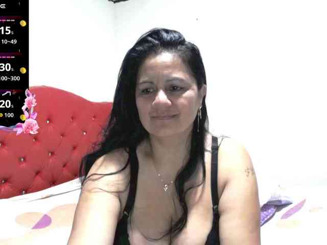 sexyjhoan81 webcam