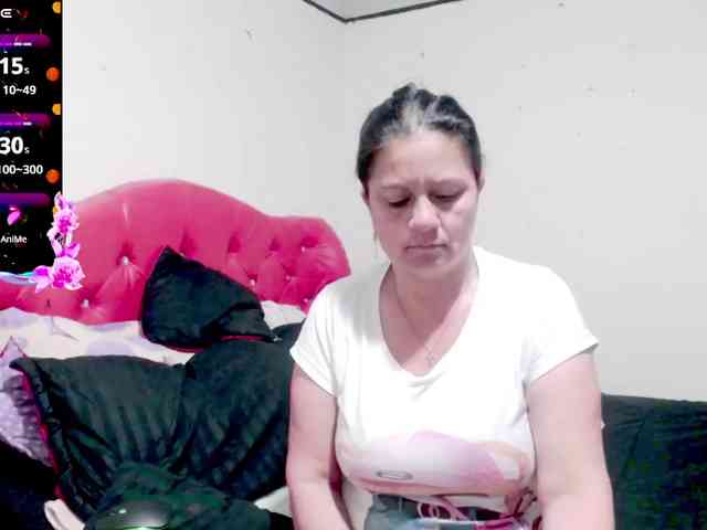 sexyjhoan81 webcam