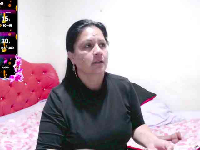 sexyjhoan81 webcam