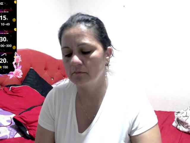 sexyjhoan81 webcam