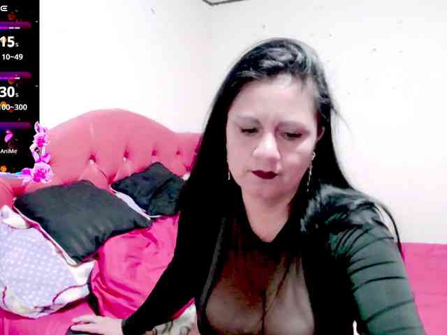 sexyjhoan81 webcam