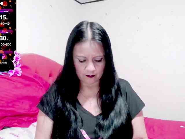 sexyjhoan81 webcam
