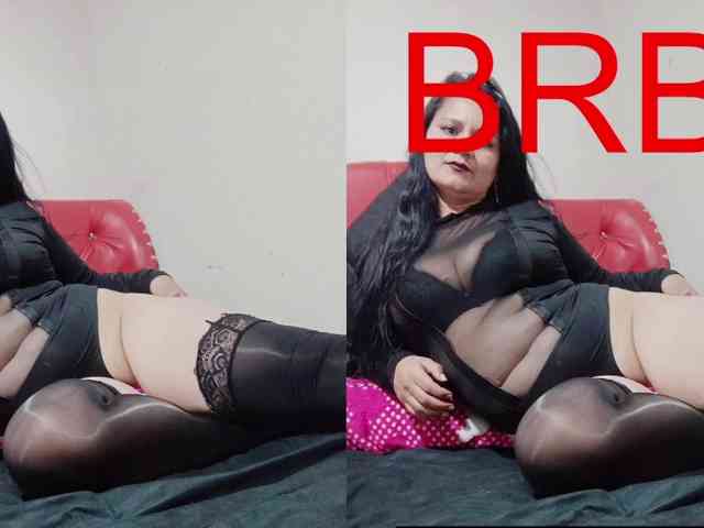 sexyjhoan81 webcam