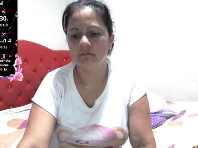 sexyjhoan81 webcam