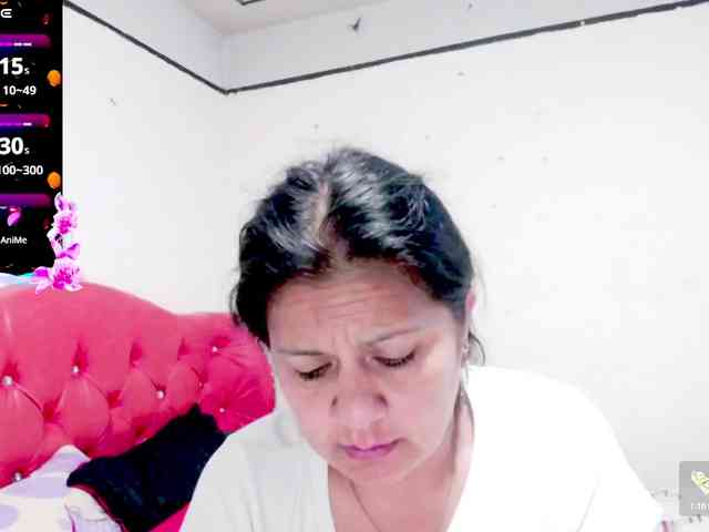 sexyjhoan81 webcam