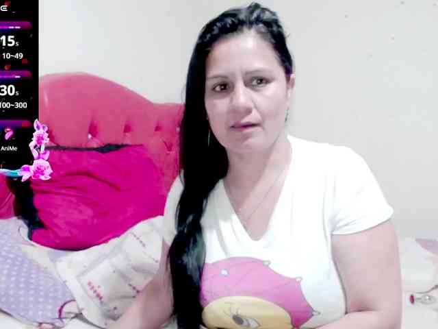 sexyjhoan81 webcam