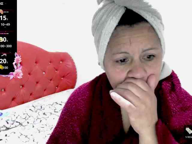 sexyjhoan81 webcam