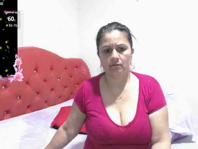 sexyjhoan81 webcam