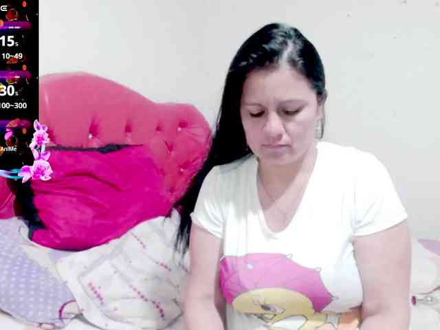 sexyjhoan81 webcam