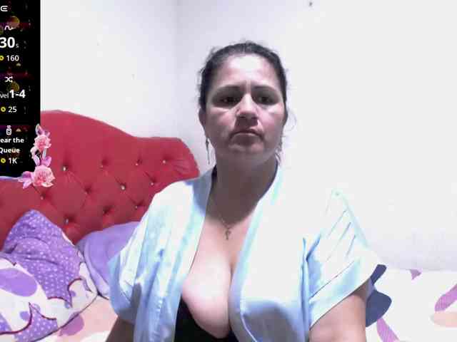 sexyjhoan81 webcam