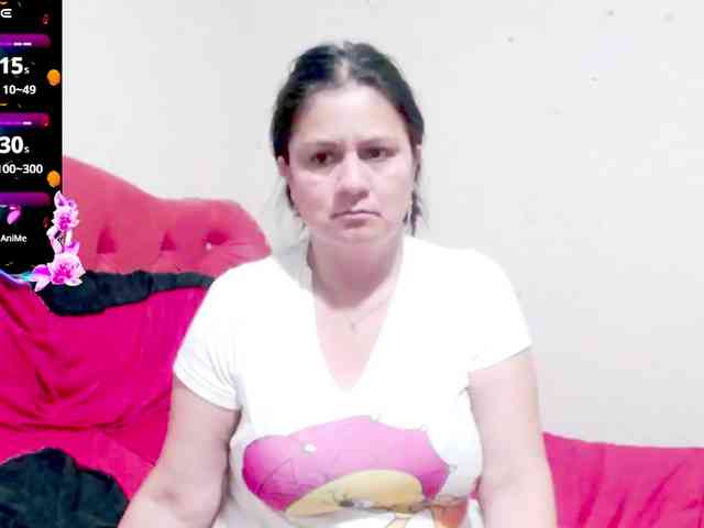 sexyjhoan81 webcam