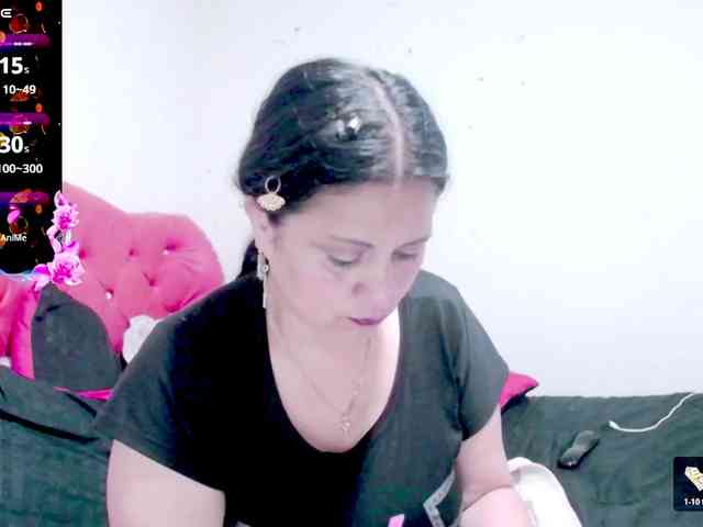 sexyjhoan81 webcam