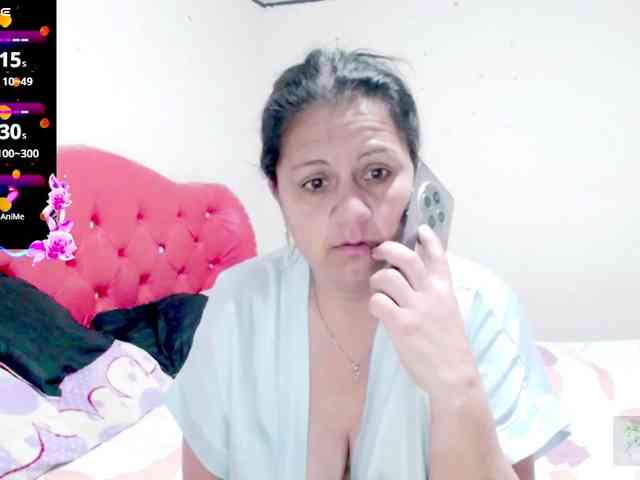 sexyjhoan81 webcam