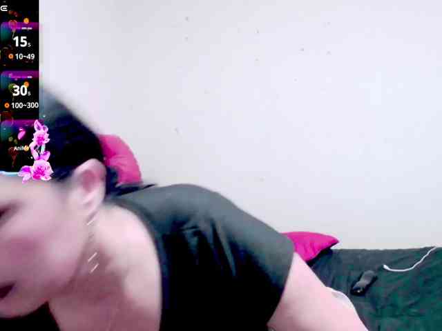 sexyjhoan81 webcam