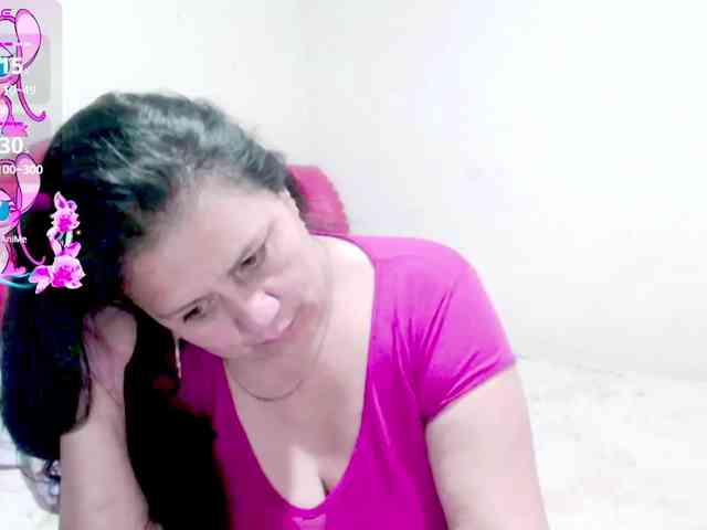 sexyjhoan81 webcam