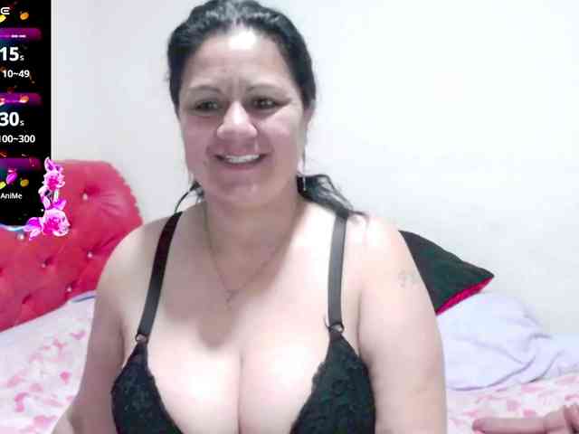 sexyjhoan81 webcam