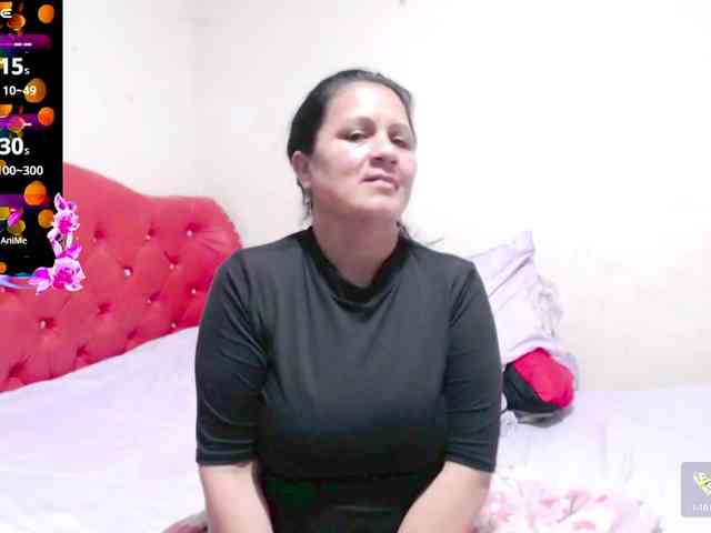 sexyjhoan81 webcam
