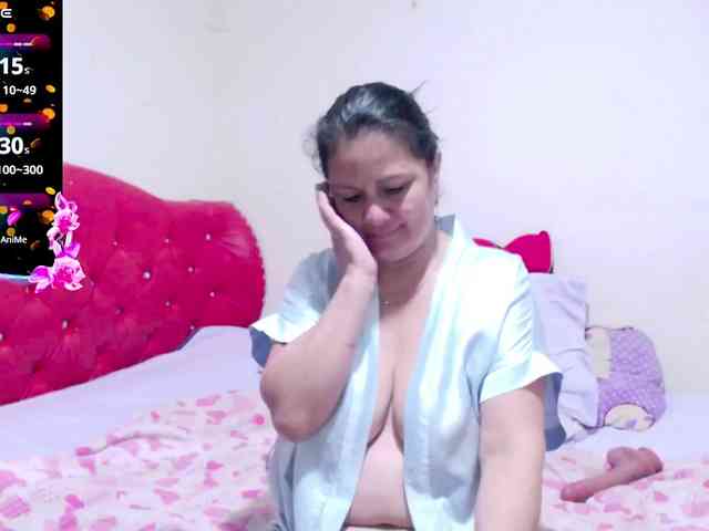 sexyjhoan81 webcam