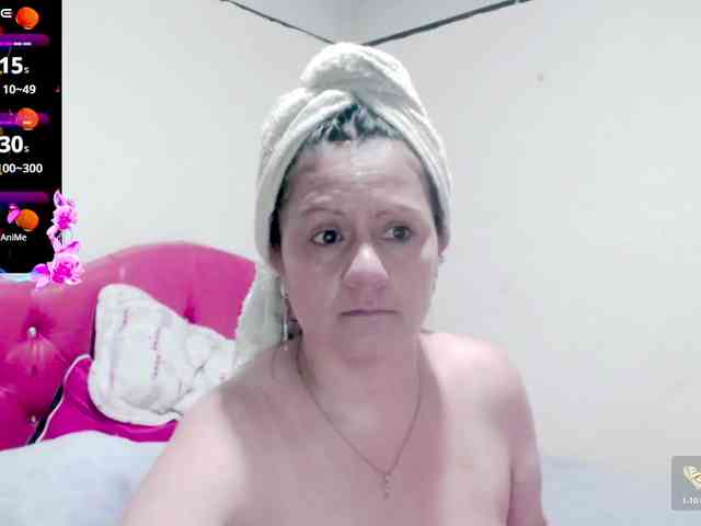 sexyjhoan81 webcam