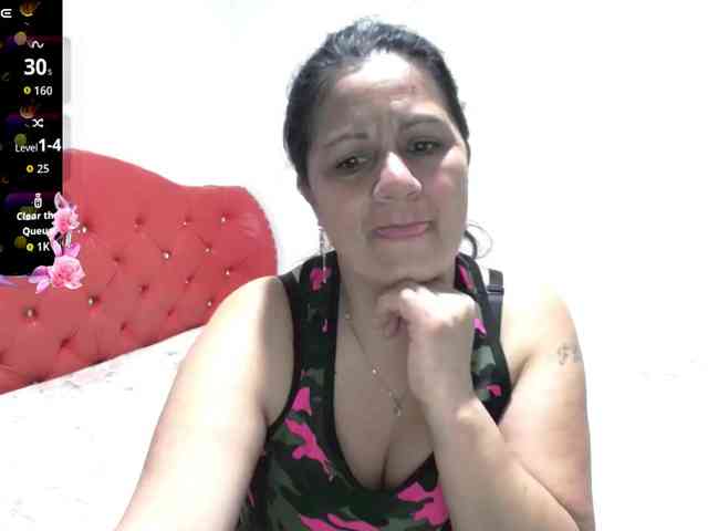 sexyjhoan81 webcam