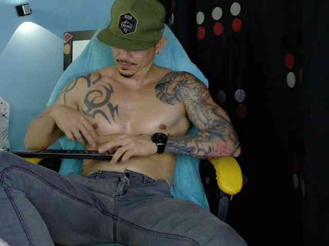Alex-motta Sex Cam Show
