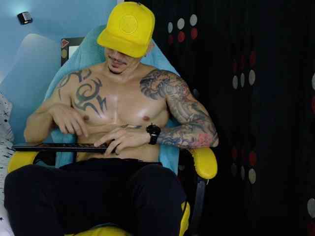 Alex-motta Sex Cam Show