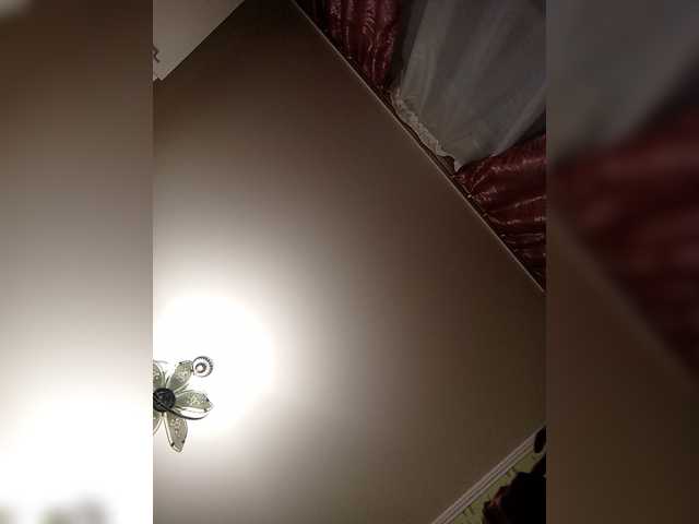 Tessbertie live cam