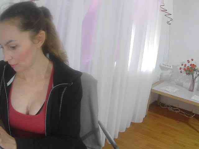TessBertie webcam