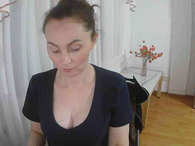 TessBertie webcam