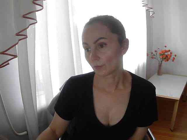 TessBertie webcam