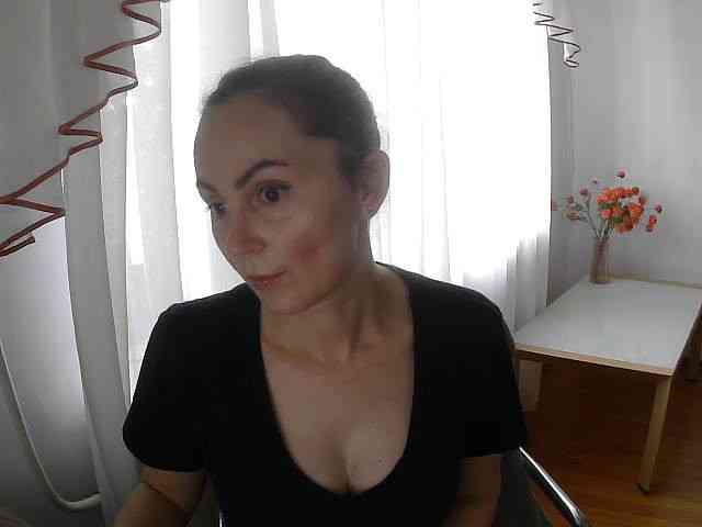 TessBertie webcam