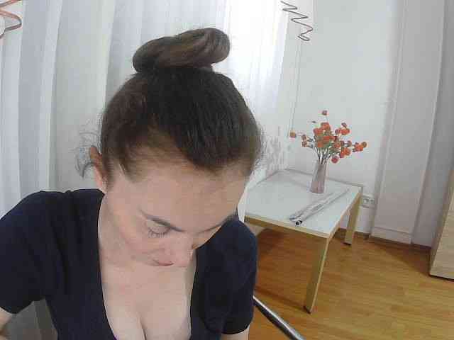TessBertie webcam