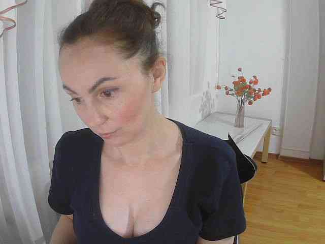 TessBertie webcam