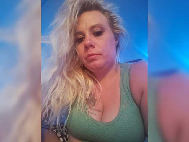 TheGirlfromtheinternet